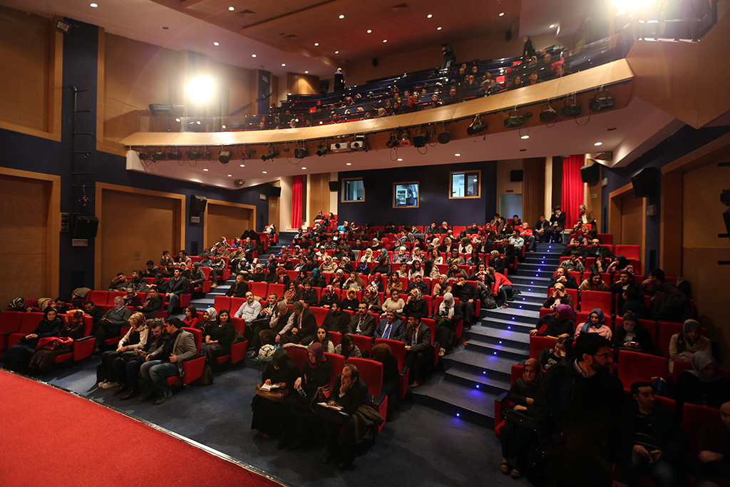 Merhamet ve Şefkat Elçisi Büyük Velî