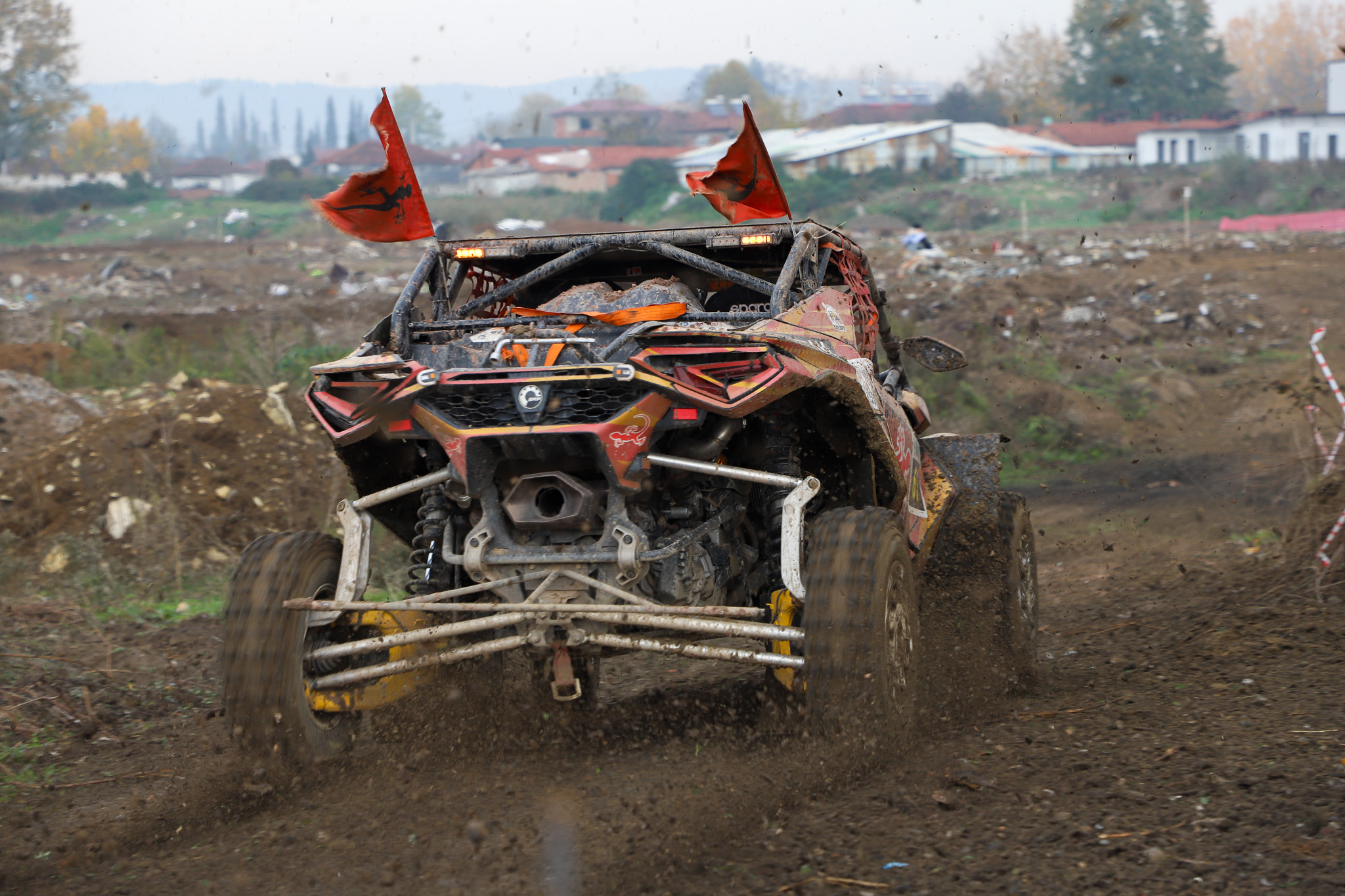 Türkiye Off-Road Şampiyonası Sakarya’da heyecan fırtınası estirdi: 3 gün süren adrenalin, tutku ve heyecan