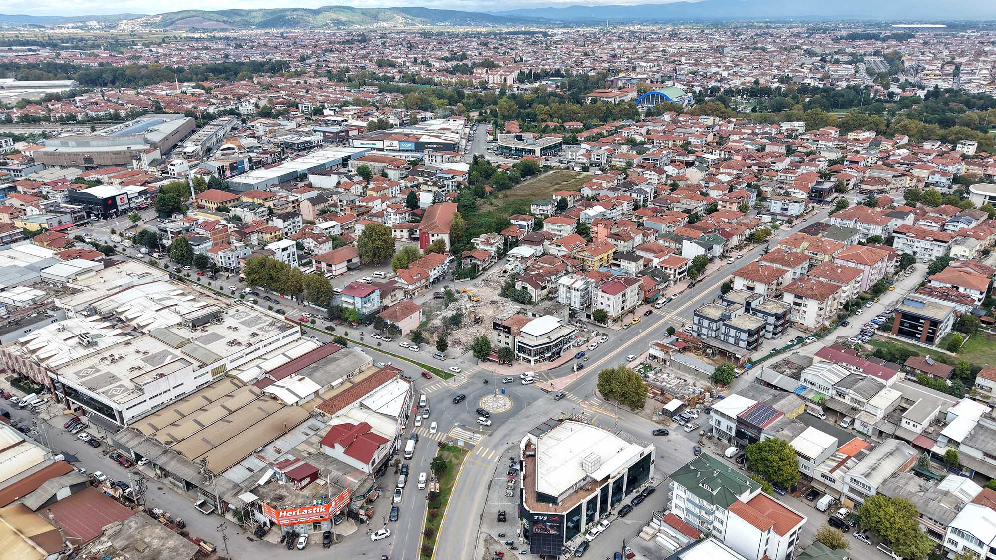 Muhsin Yazıcıoğlu Bulvarı ile Çark Caddesi’ni birbirine bağlayacak arterde çalışmalar başladı