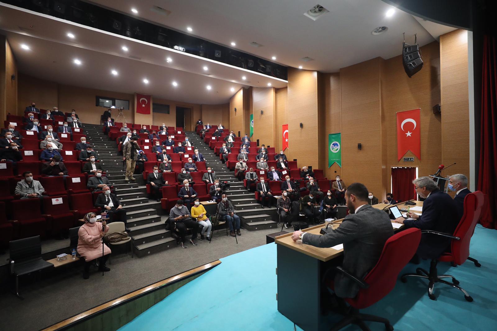 Büyükşehir Meclisi olağanüstü toplandı