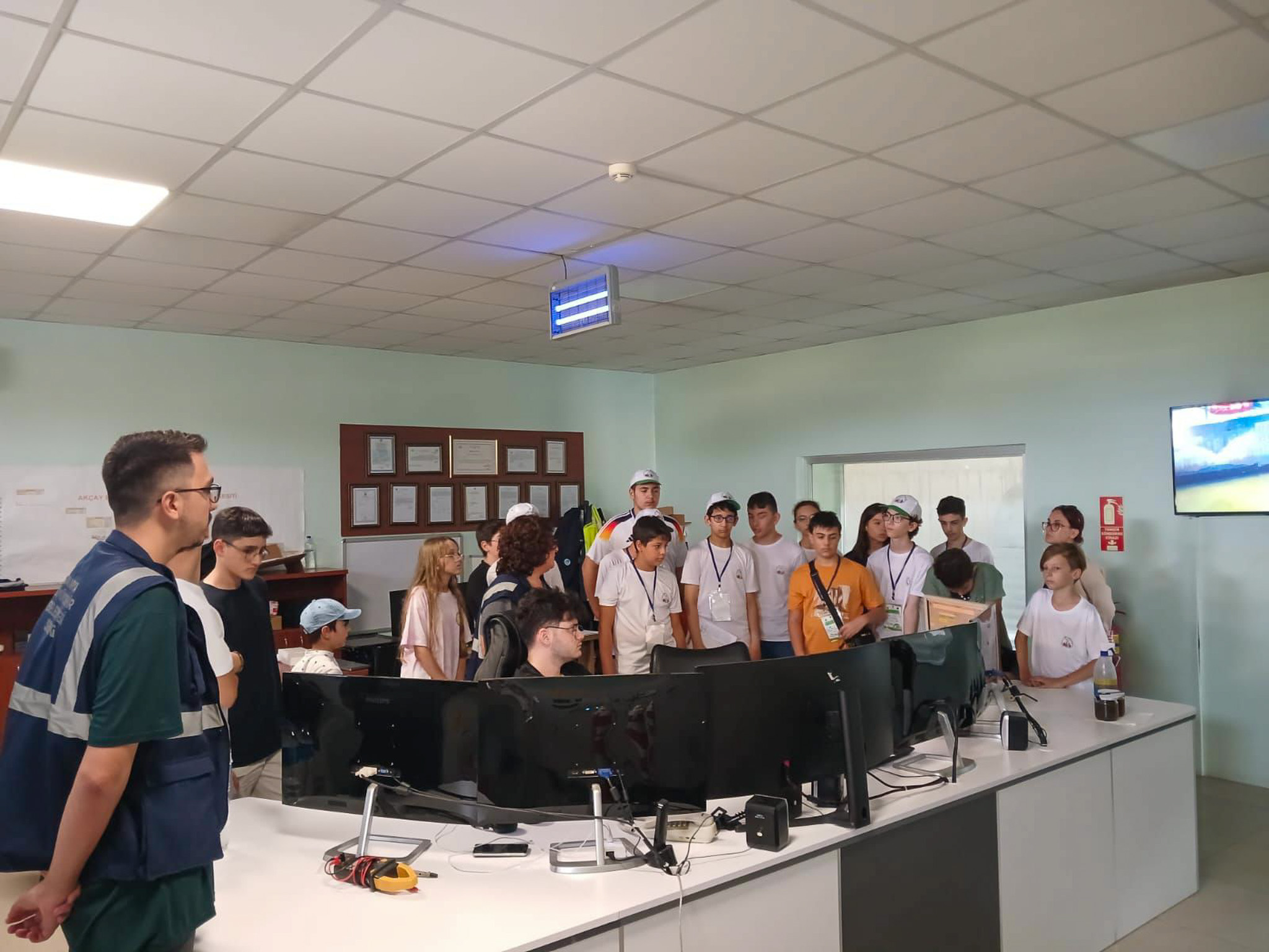 Yenilenebilir enerji projeleri özel yetenekli öğrenciler için yol gösterici oldu