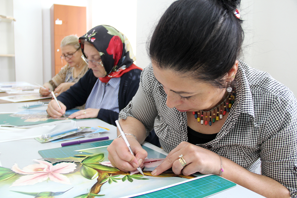 SAMEK’lerde yeni dönem 7 bin kursiyerle başladı