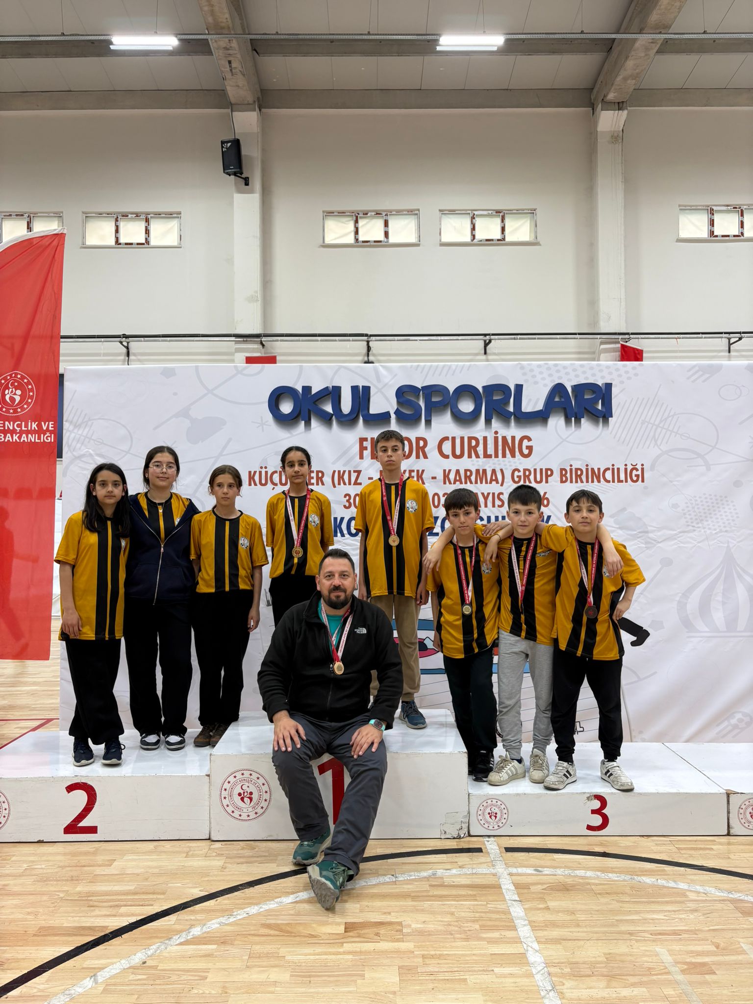 Büyükşehirli sporcular farklı branşlarda kürsüde