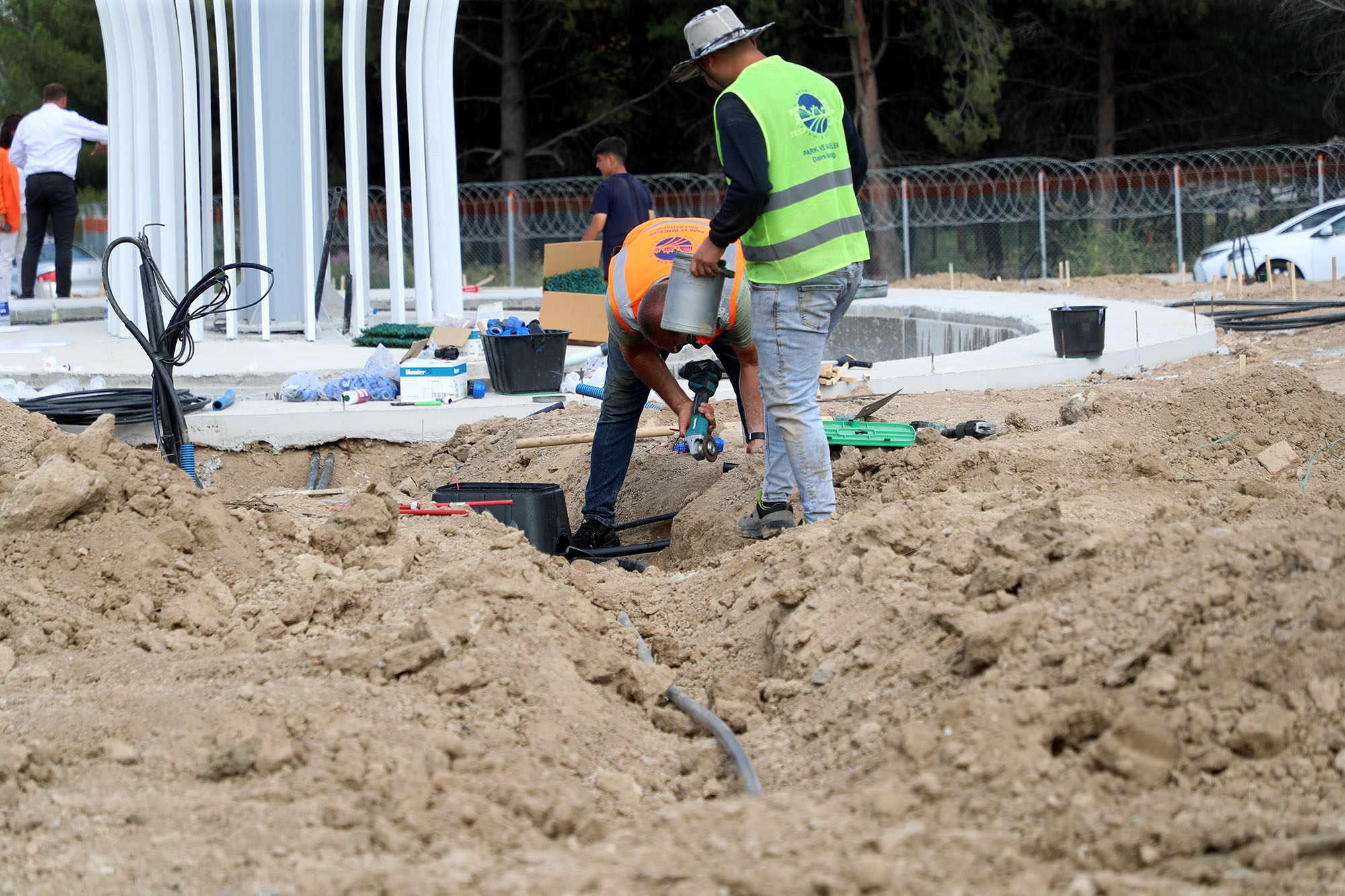 Sapanca’nın yeni vitrininde ‘yeşil dünya’ detayı