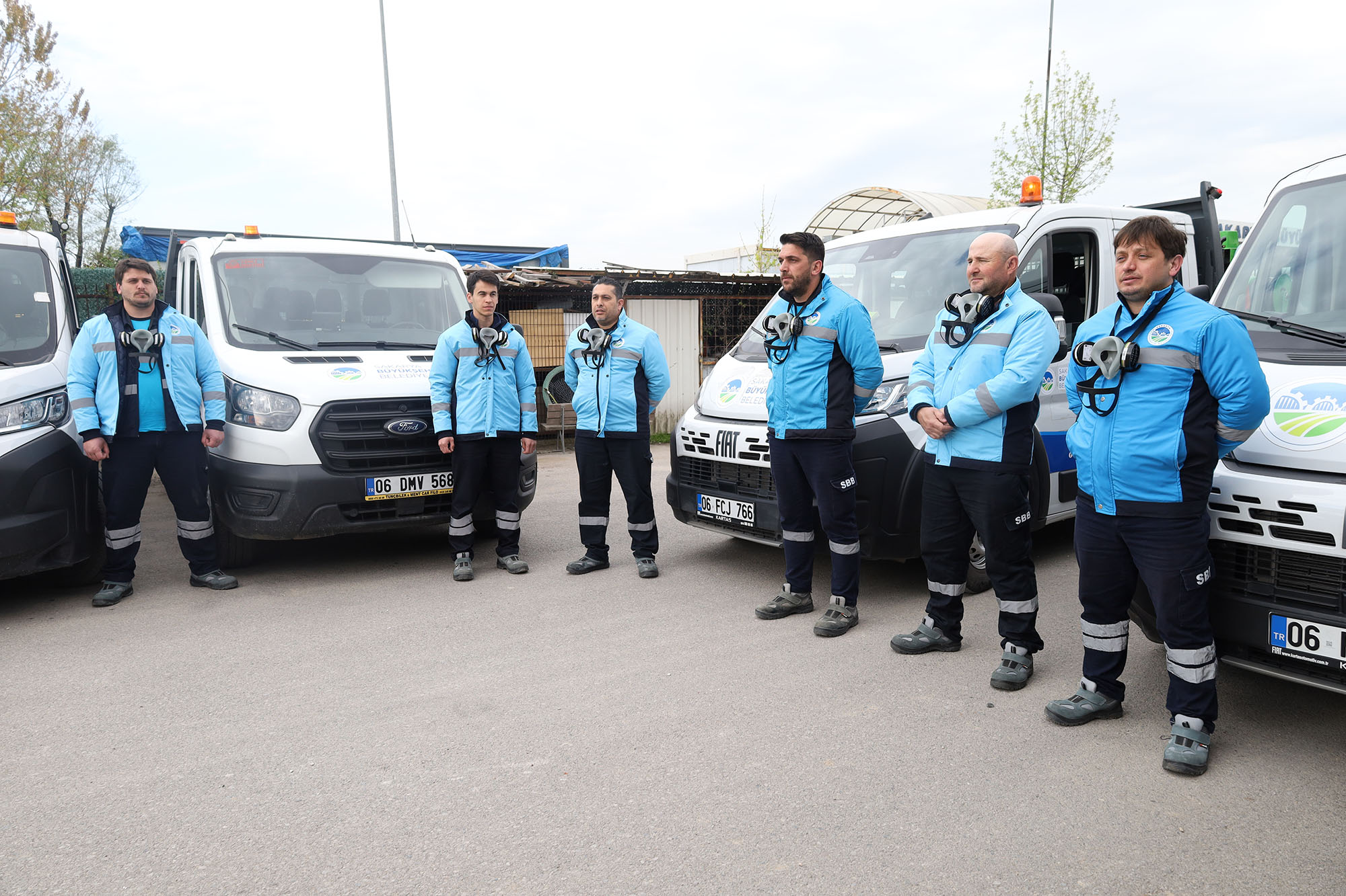 Ekip sahaya indi, şehrin her ‘karışında’ mücadele başladı