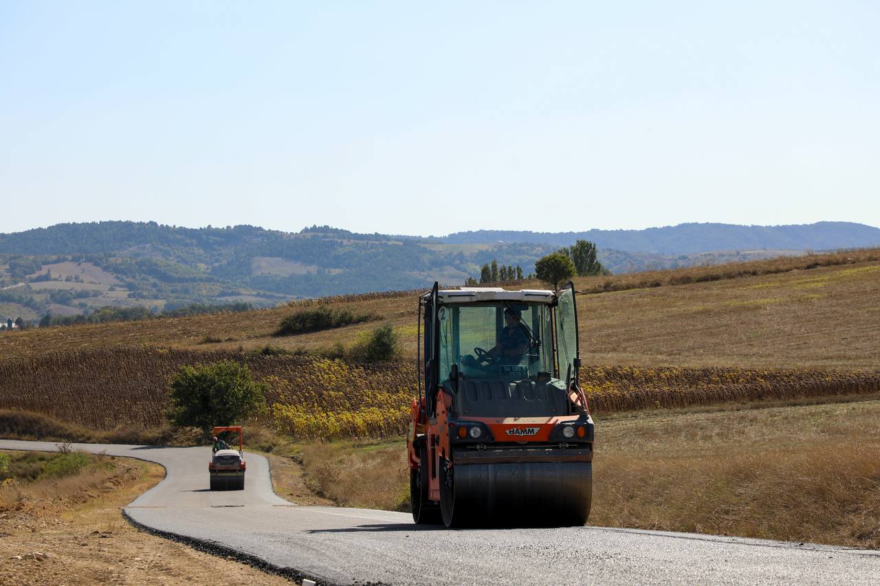 Büyükşehir şehrin güney ucunda 21 kilometrelik arterleri yeniliyor