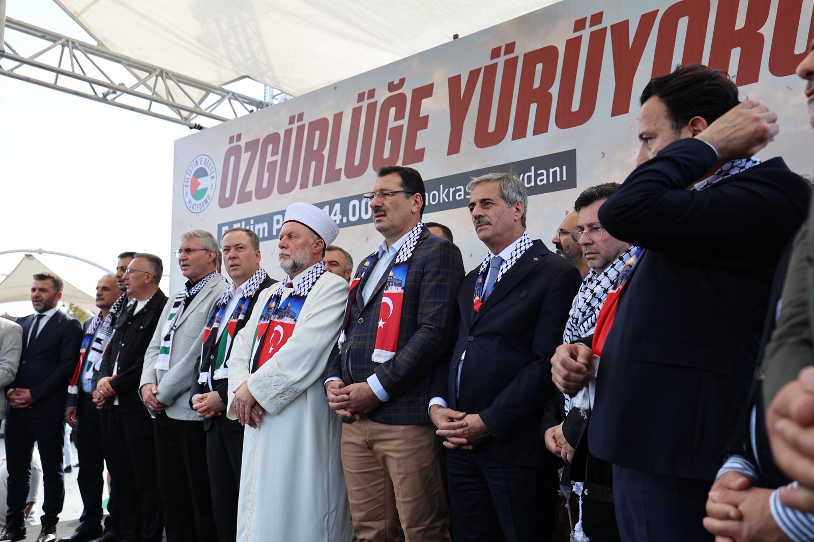 Başkan Alemdar: “Sakarya mazlumun yanında olduğunu bir kez daha gösterdi”