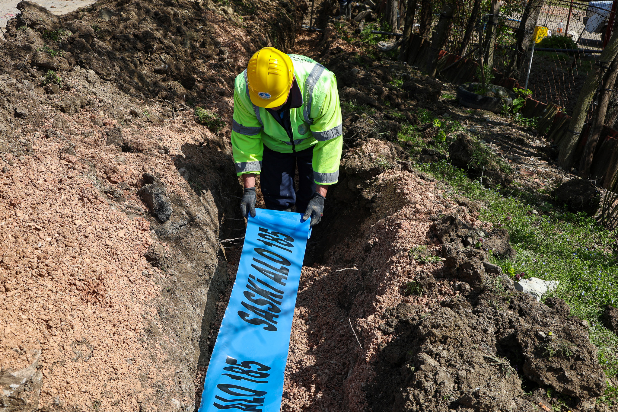 Kaynarca Osmanlı Mahallesi’nin ana iletim hattı SASKİ ile güvence altına alınıyor