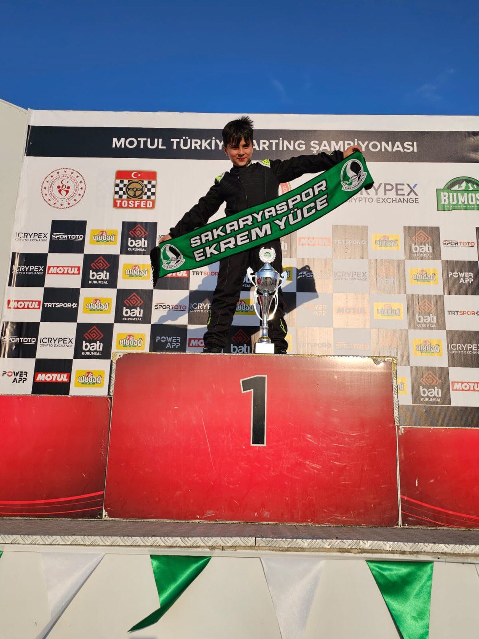 Büyükşehir sporcusundan üst üste başarılar