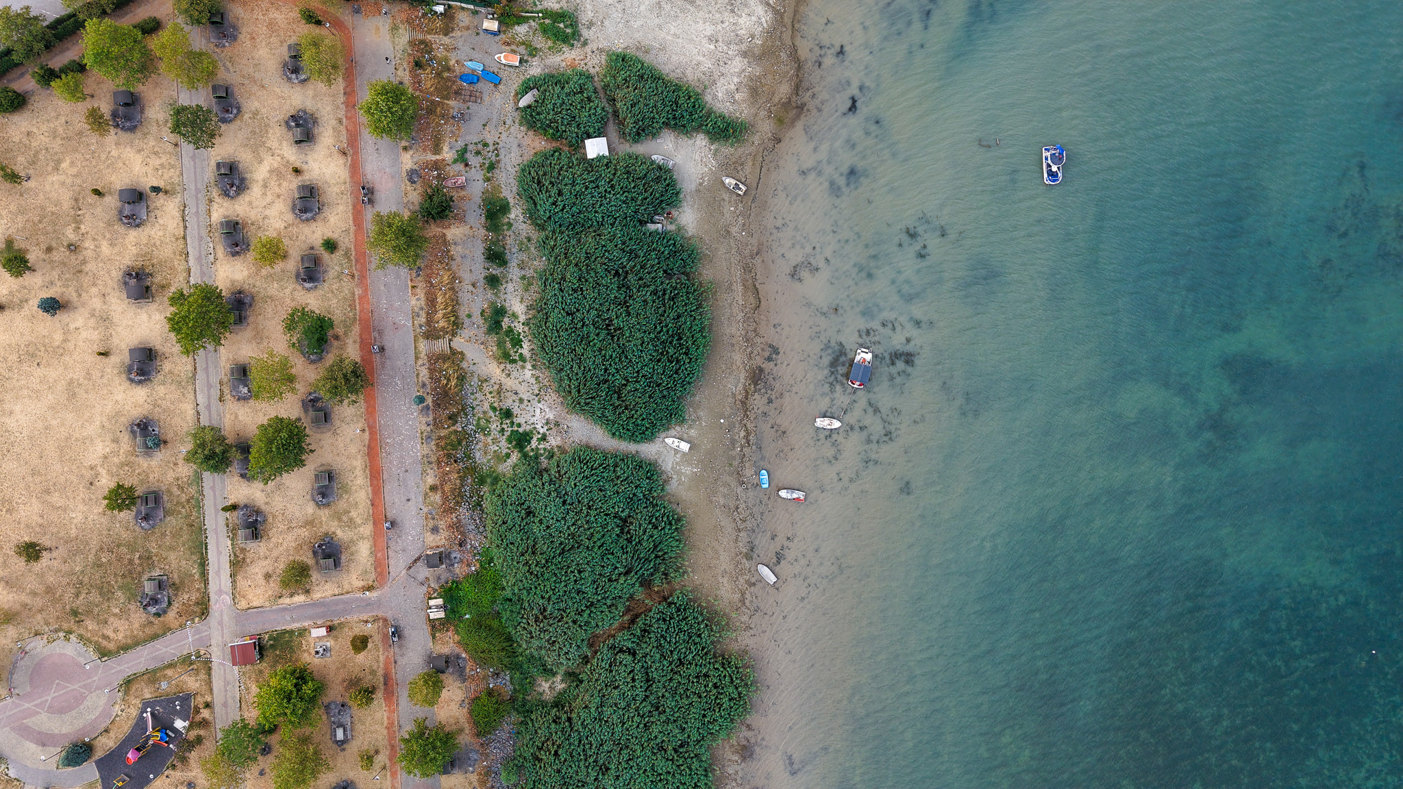“Gölün mevcut durumunda farklı şehirlere su aktarımı mümkün değil” 