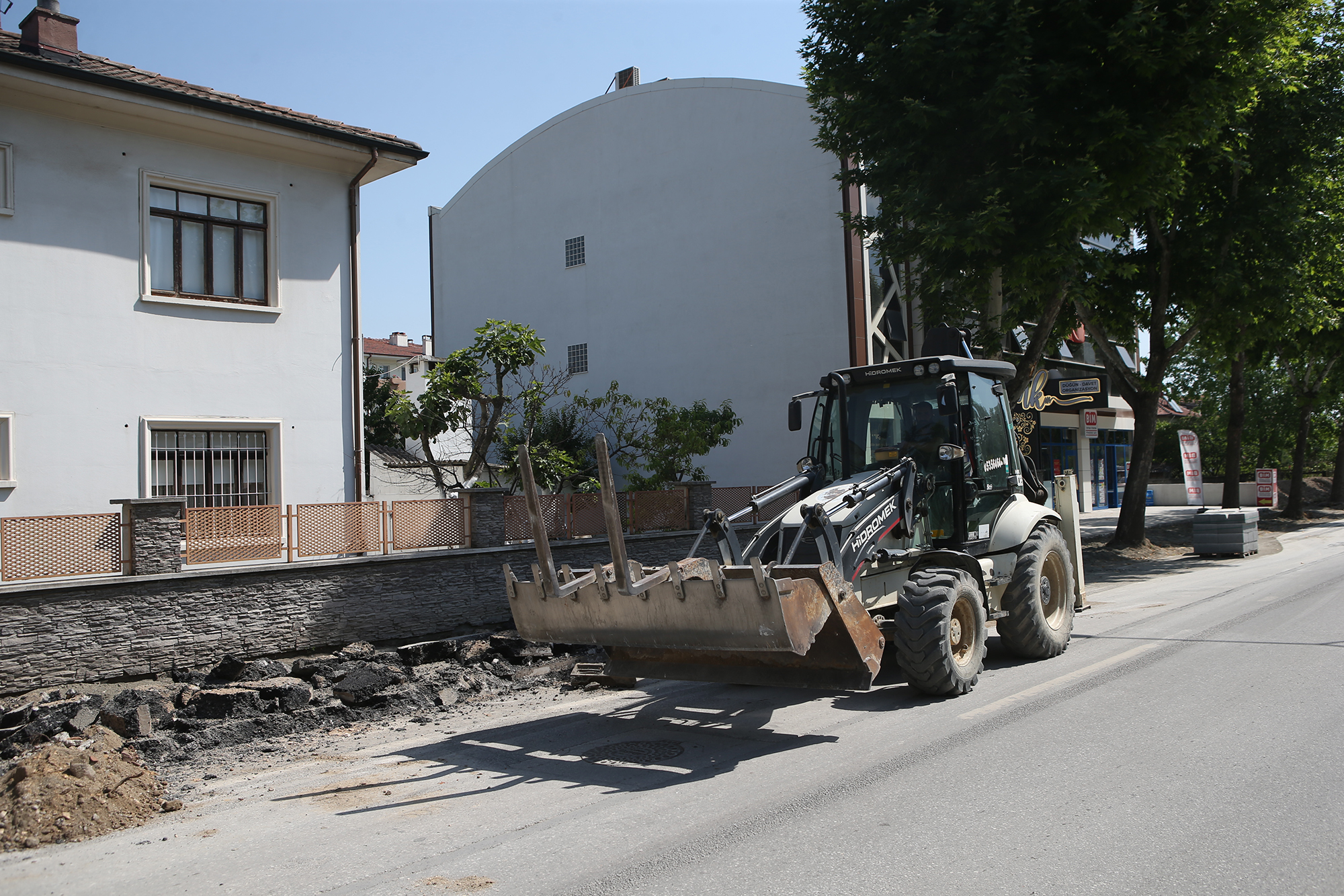 Dönüşüm 15 Temmuz Bulvarı’nda sürüyor