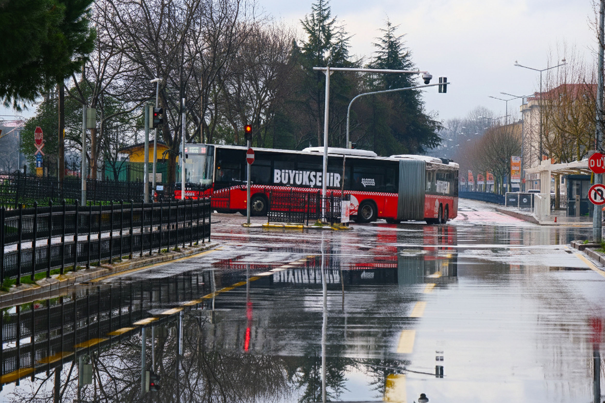 Sakarya’da toplu taşımada binlerce kişinin ilk tercihi Metrobüs