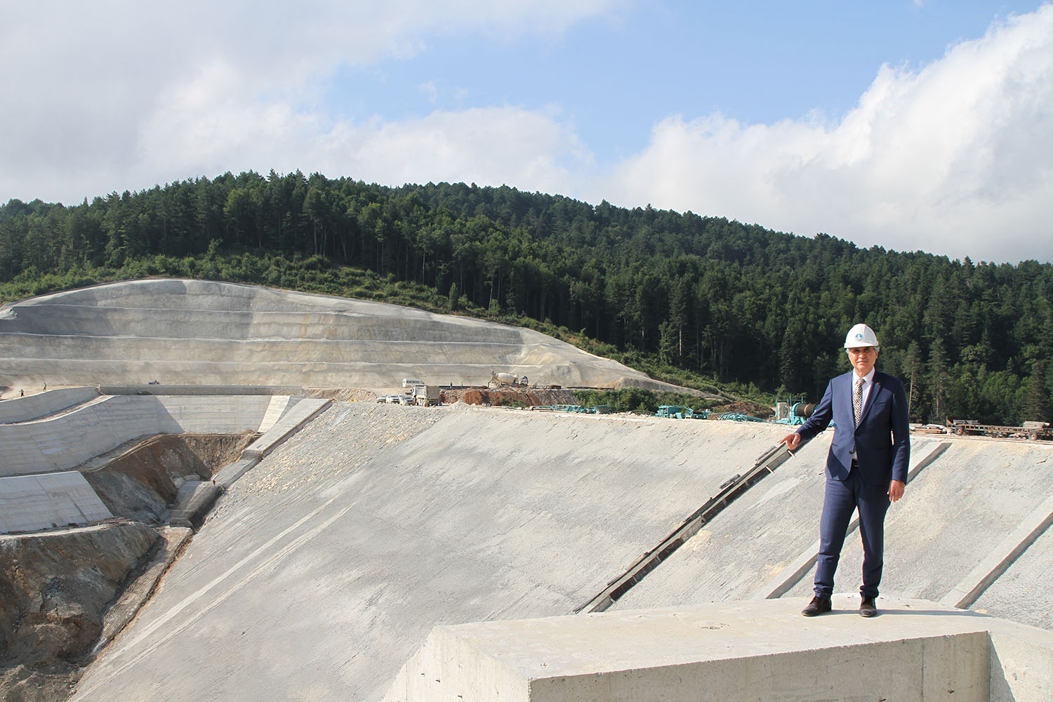 Akçay Barajı hem doğayı hem insanı merkeze alıyor