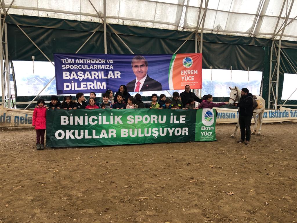 ‘Binicilik Sporu Okullarla Buluşuyor’