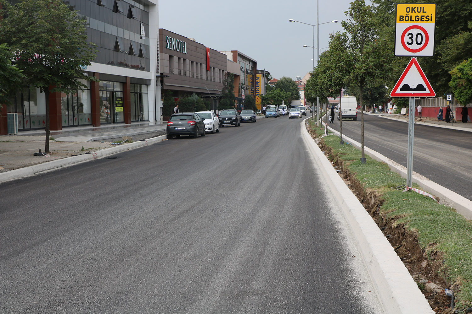 Sanayi Caddesi asfaltla buluştu