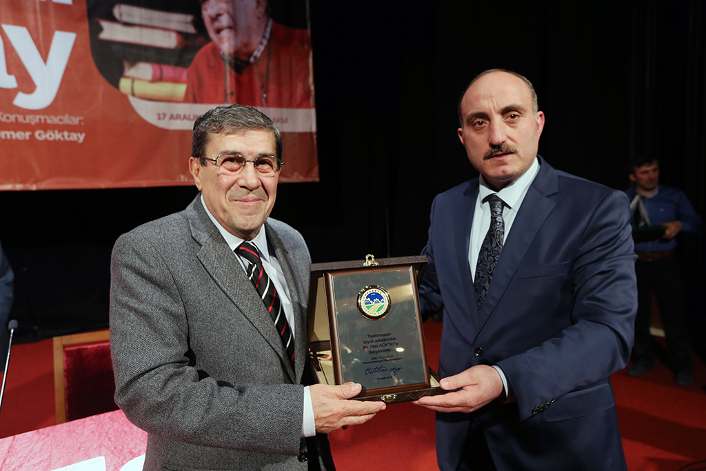 Güldürürken Düşündüren Usta: Zihni Göktay