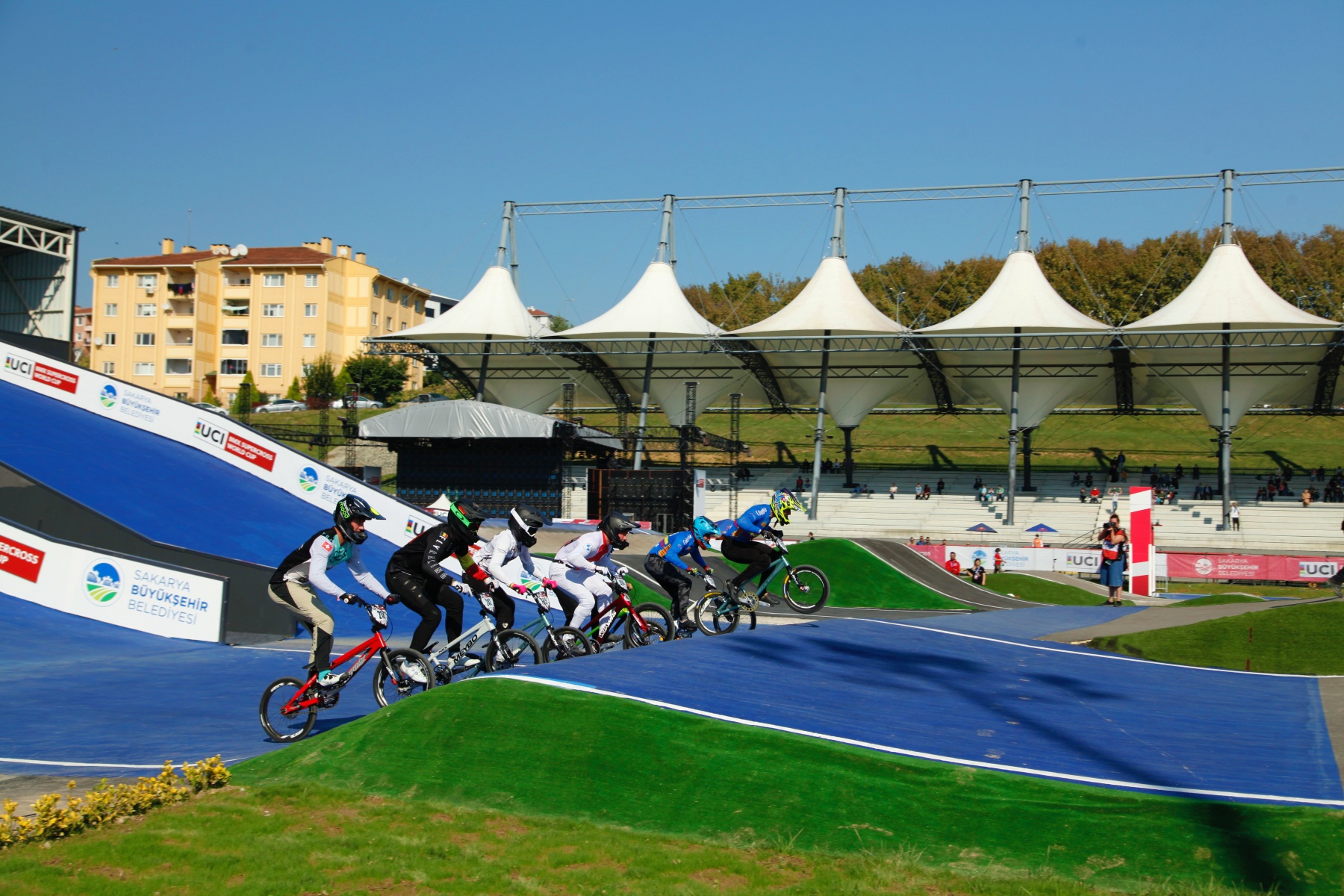 Türkiye’de bir ilk: BMX Dünya Kupası’nda kıyasıya mücadele başladı