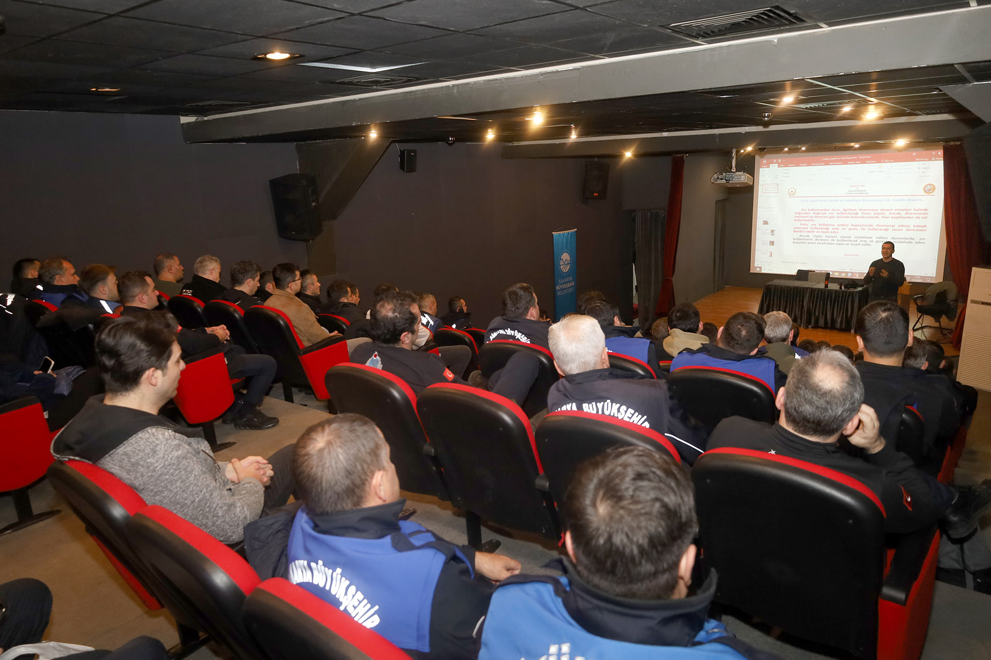 Büyükşehir Zabıtası’na biber gazı eğitimi