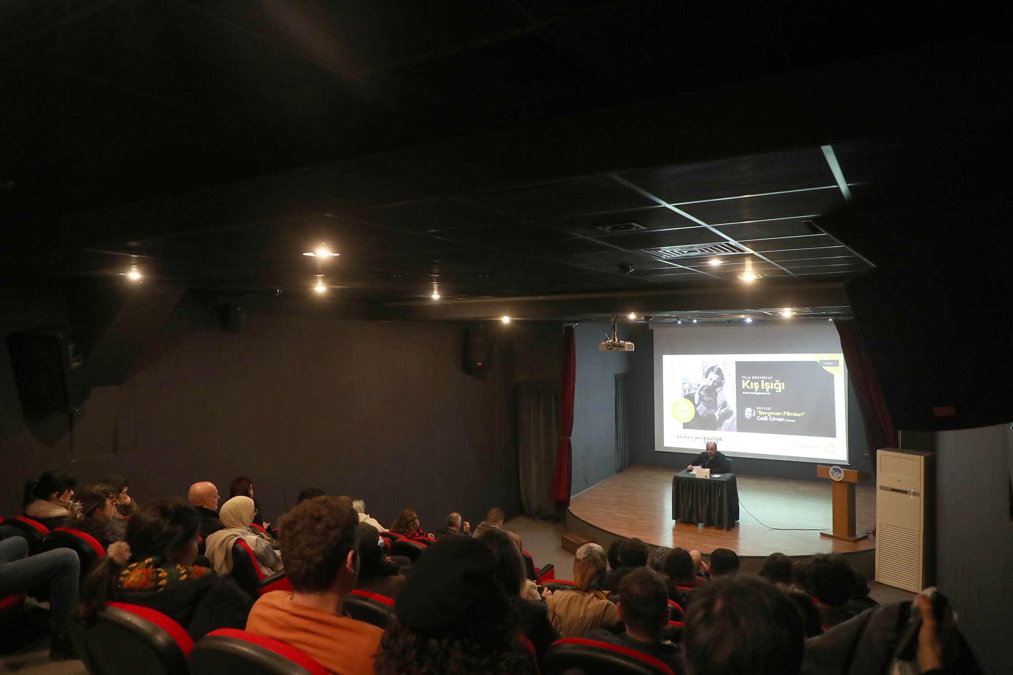 Film tutkunları OSM’de Bergman sinemasının derinliklerine indi 