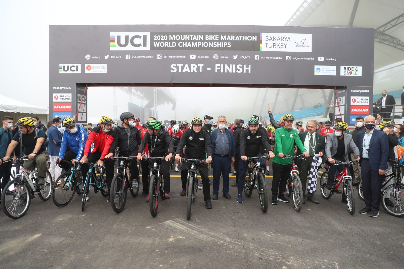 Şampiyona heyecanı Gran Fondo yarışları ile başladı