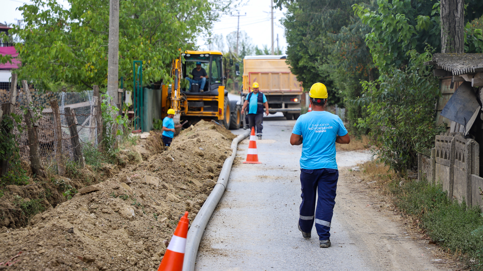 Kaynarca’nın 6 mahallesinde güçlü altyapı için iki proje eş zamanlı olarak tamamlandı