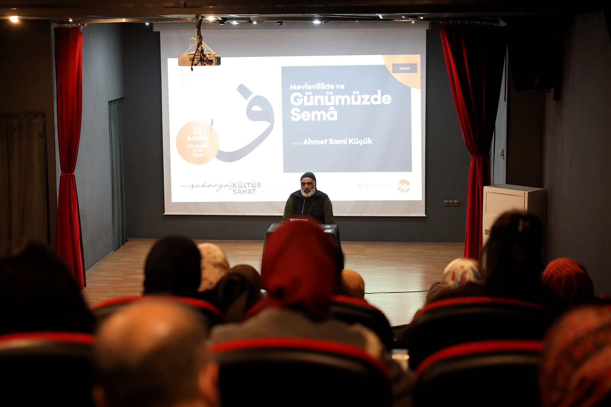 “Sema bir gösteri değil, Mevlevilerin zikridir”