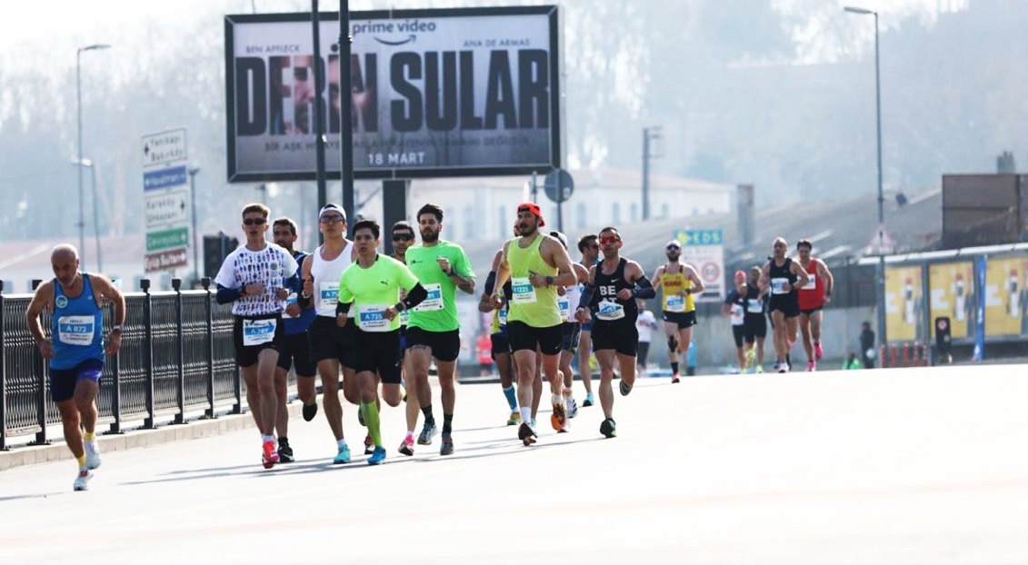 Büyükşehir'in sporcusu İstanbul Maratonu'nda ipi göğüsledi