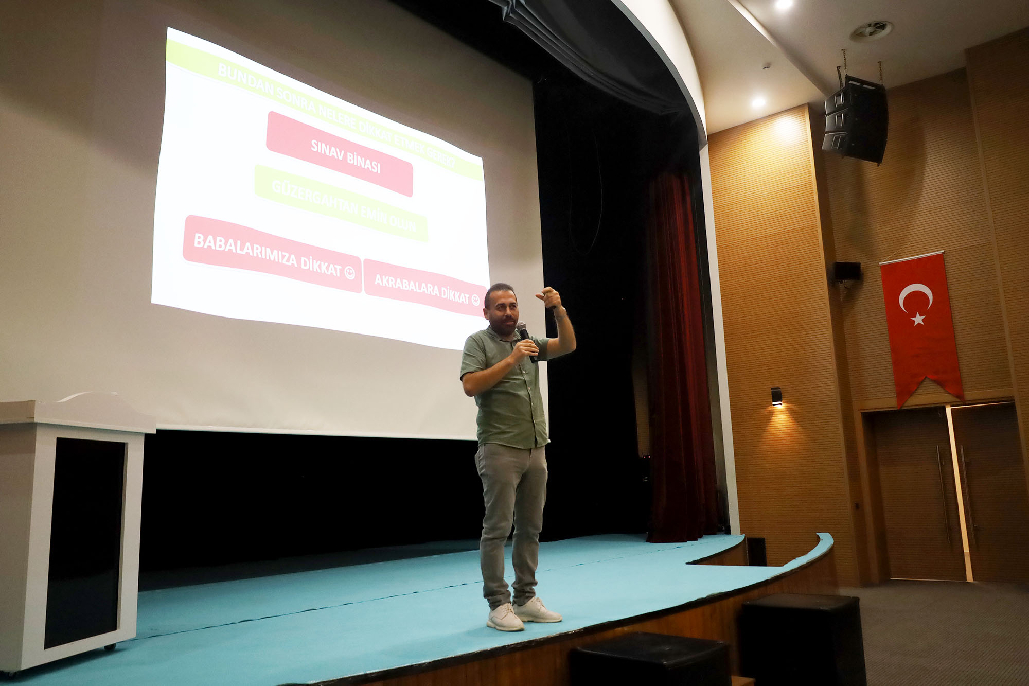 KPSS adaylarına son motivasyon Büyükşehir’den “Başarının yolu her an kendine inanmaktan geçiyor”