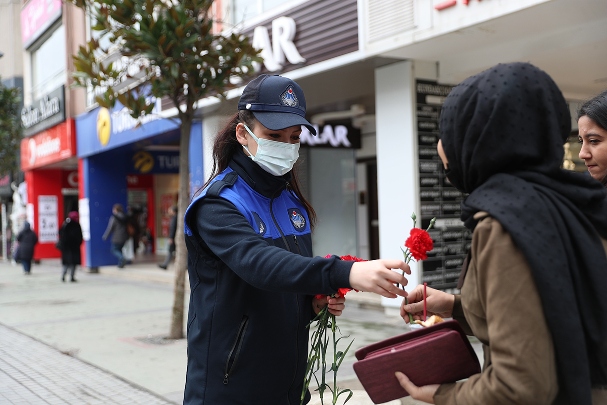 Büyükşehir’den Dünya Kadınlar Günü’nde anlamlı hareket