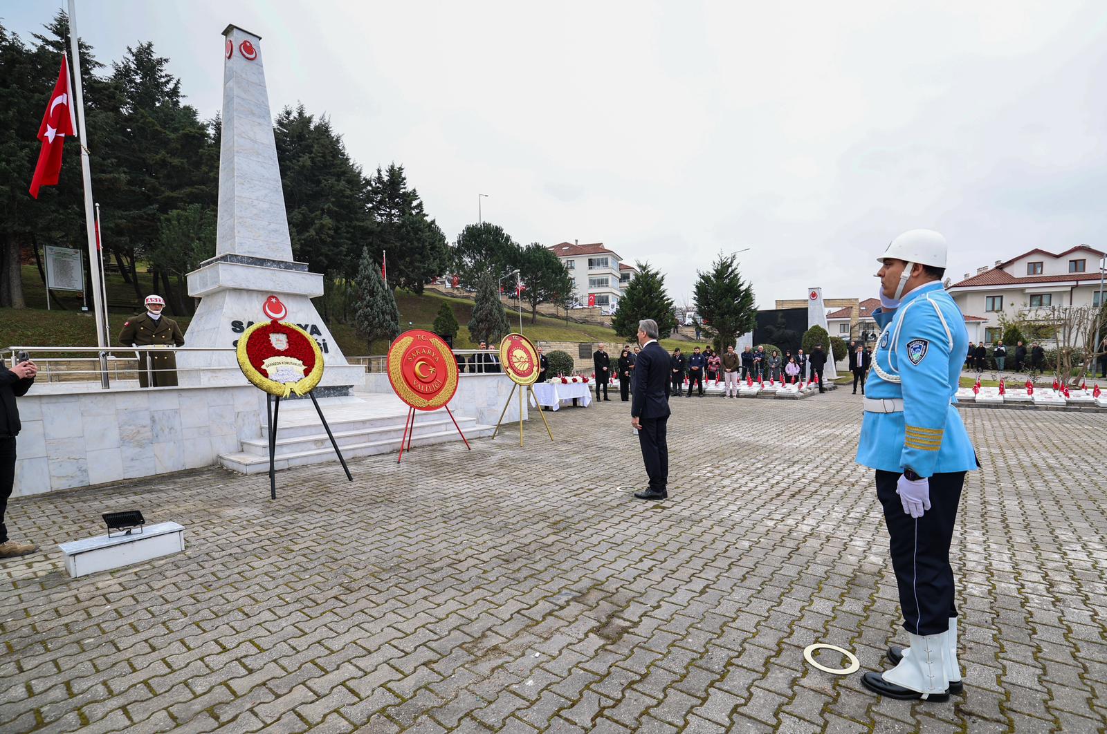Yusuf Alemdar: “Şehadete koşarak tarihin yönünü değiştirenler, görülmemiş bir destan yazdılar”
