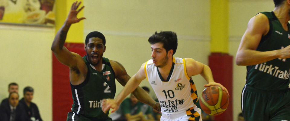 Büyükşehir İzmir’den mağlup ayrılıyor