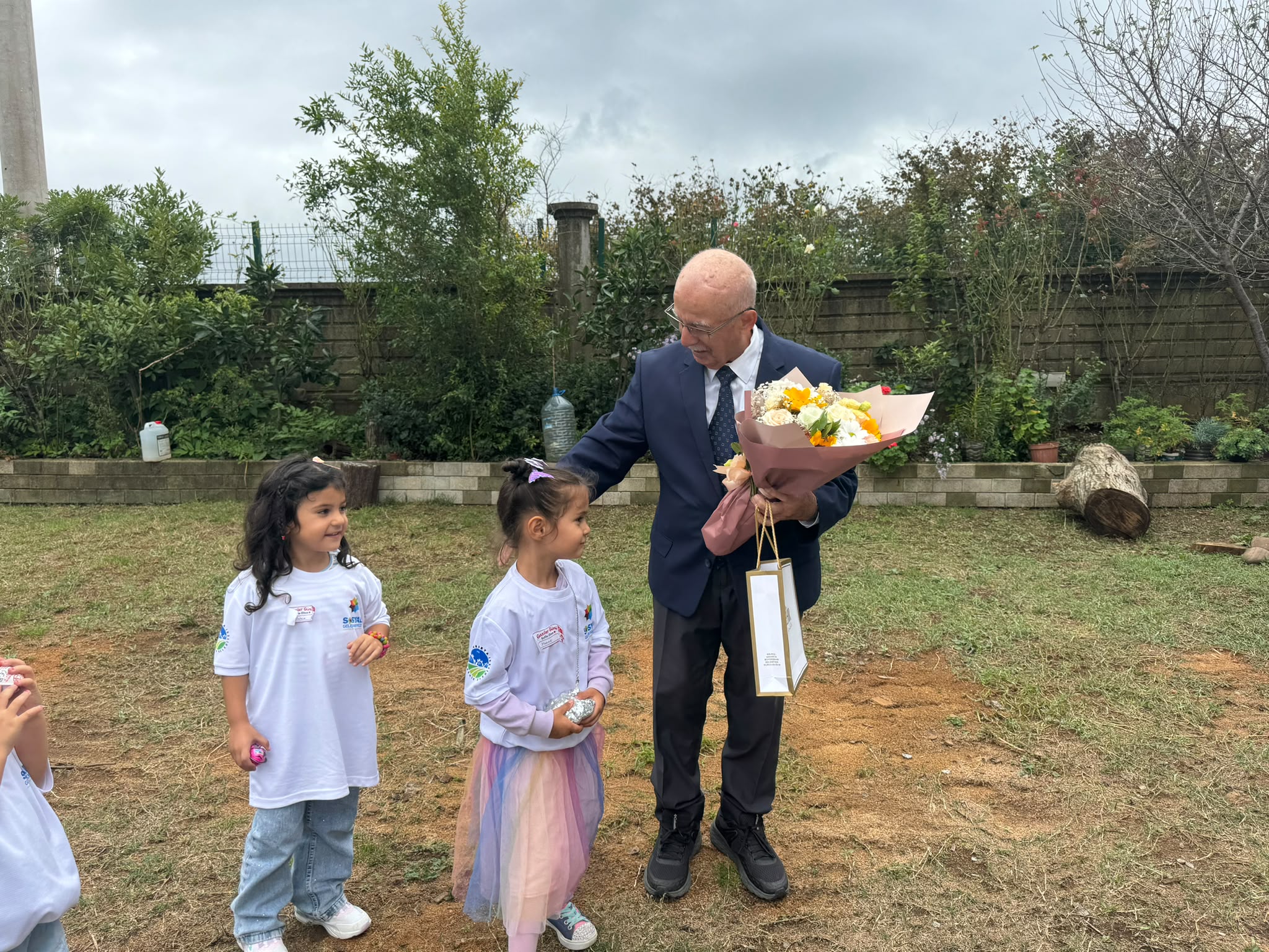 Karasulu SGM’li miniklerden gazilere anlamlı ziyaret