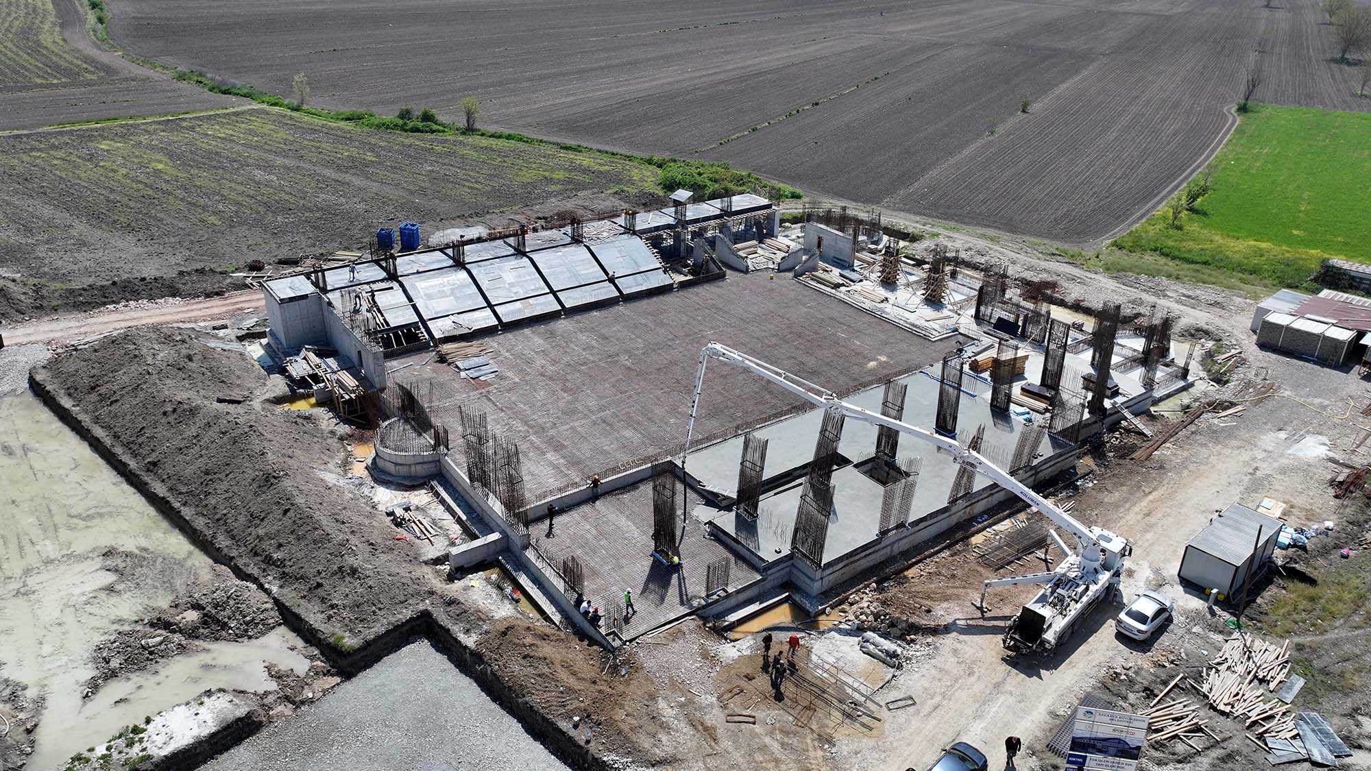 Adapazarı modern spor tesisine kavuşuyor: Bölgenin cazibe noktası, sporun merkezi olacak…