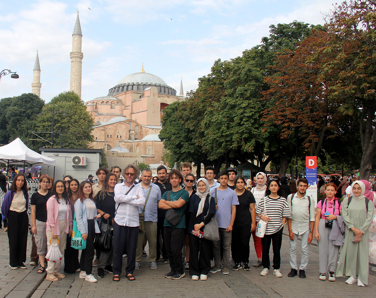 Genç Atölye gezileri doludizgin devam ediyor