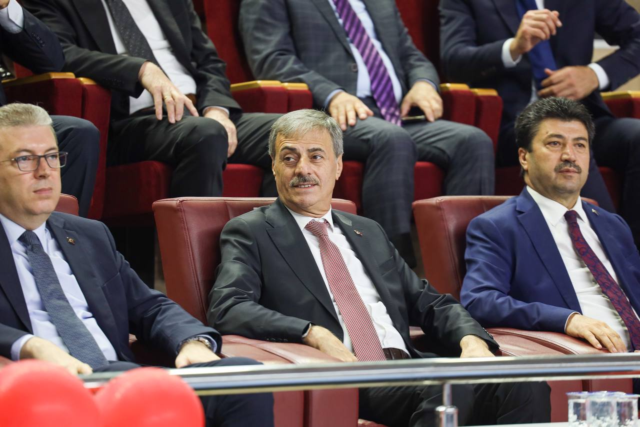 “Gençlerimizin her zaman destekçisi olacağız”