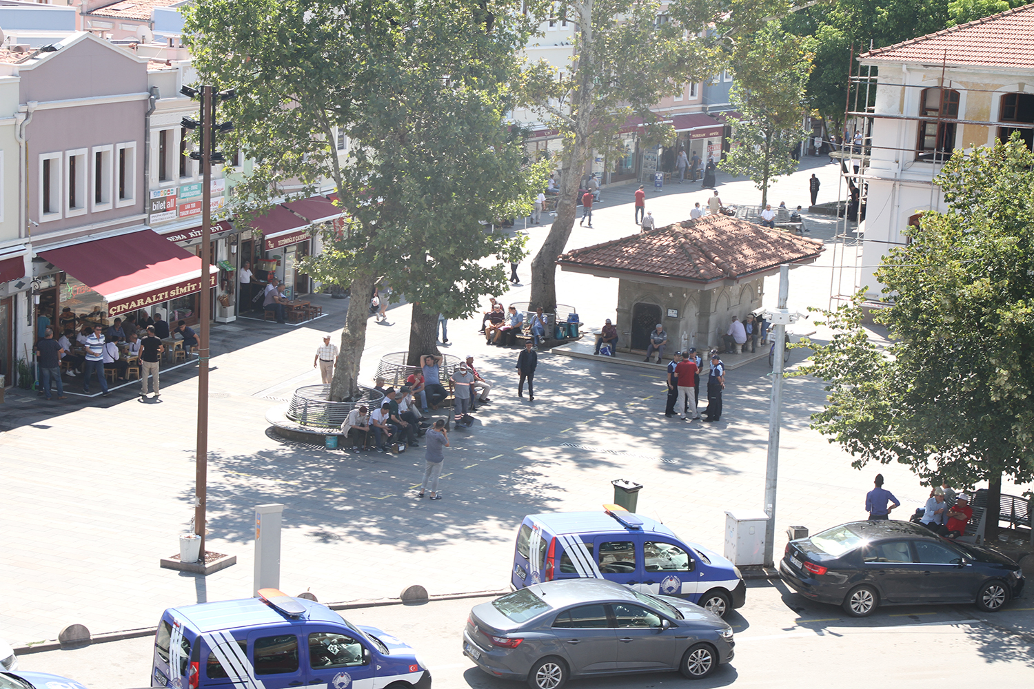 Orhan Cami Meydanına Yeni Düzenleme