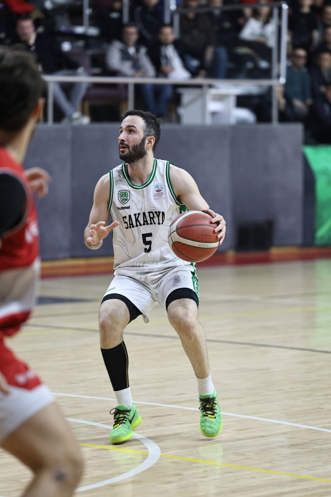 Lider Büyükşehir Play-Off’a Çeyrek Finalden gidiyor