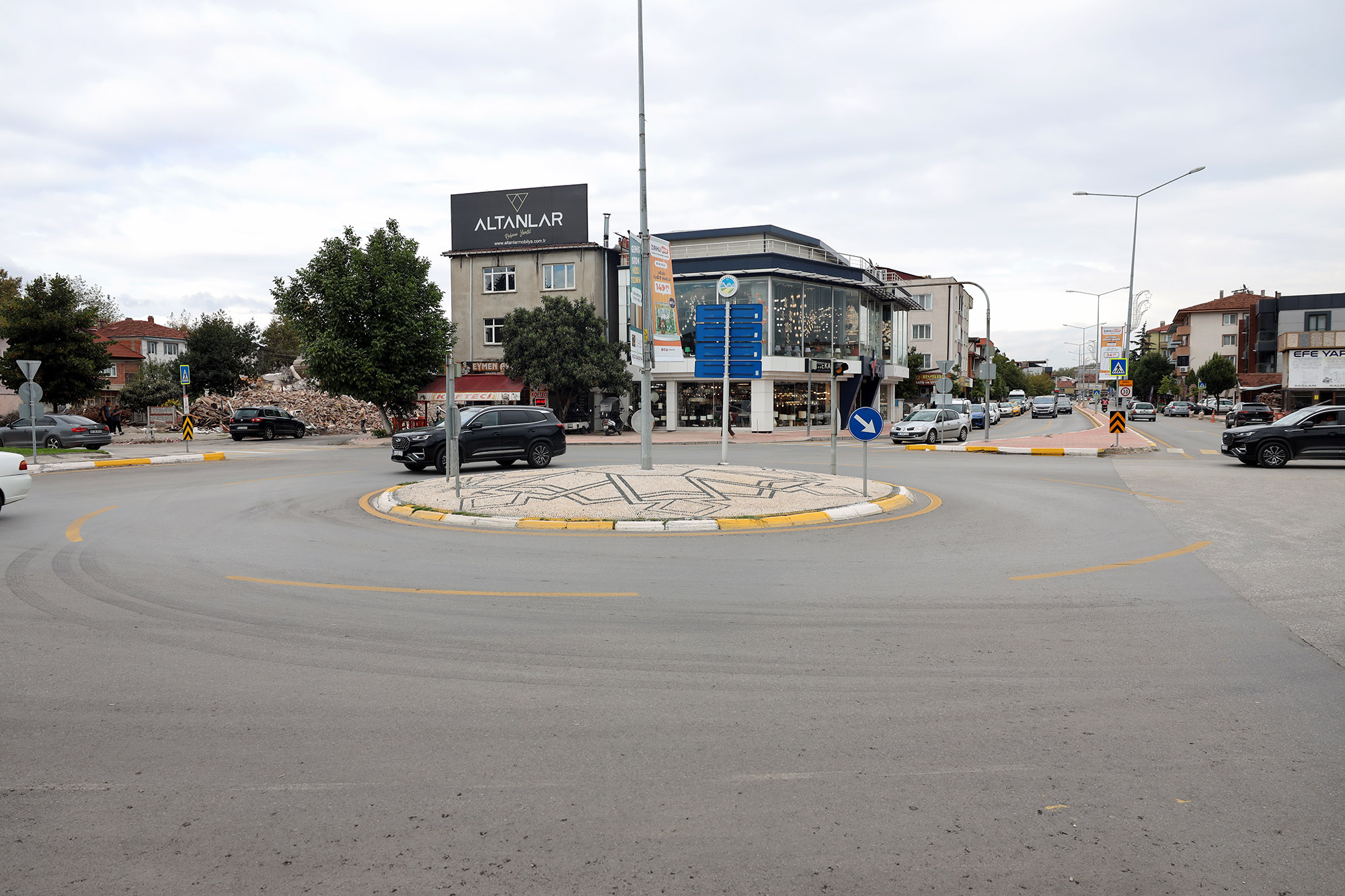 Muhsin Yazıcıoğlu Bulvarı ile Çark Caddesi’ni birbirine bağlayacak arterde çalışmalar başladı