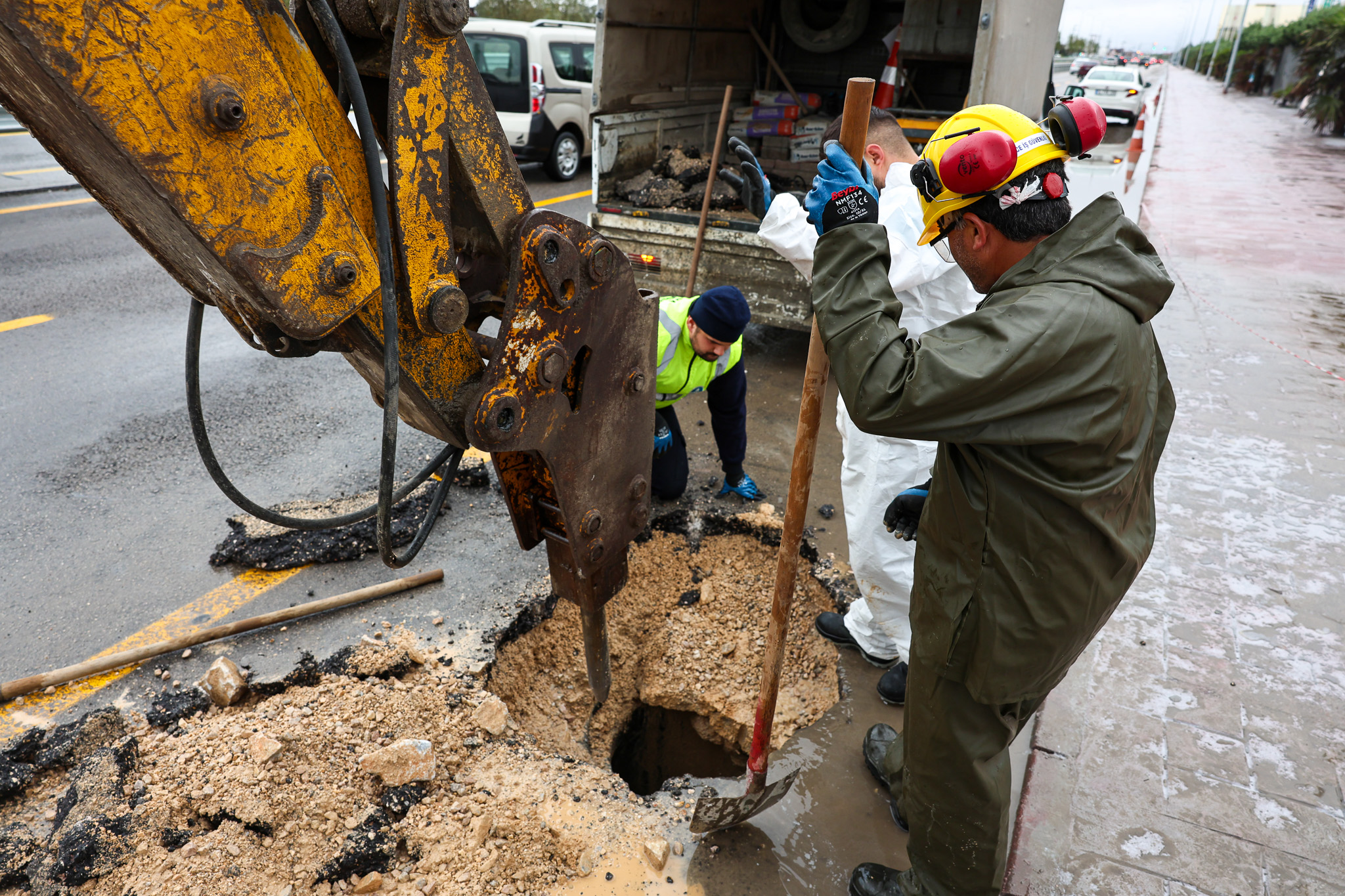 SASKİ’den yoğun yağışa hızlı müdahale