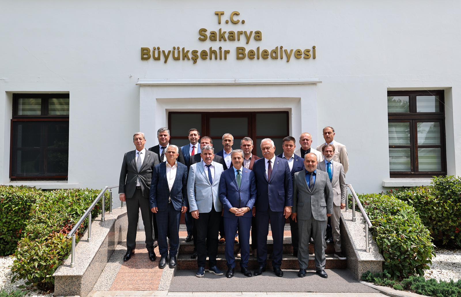 “Esnafımızla bir ve beraber olmaya devam edeceğiz”