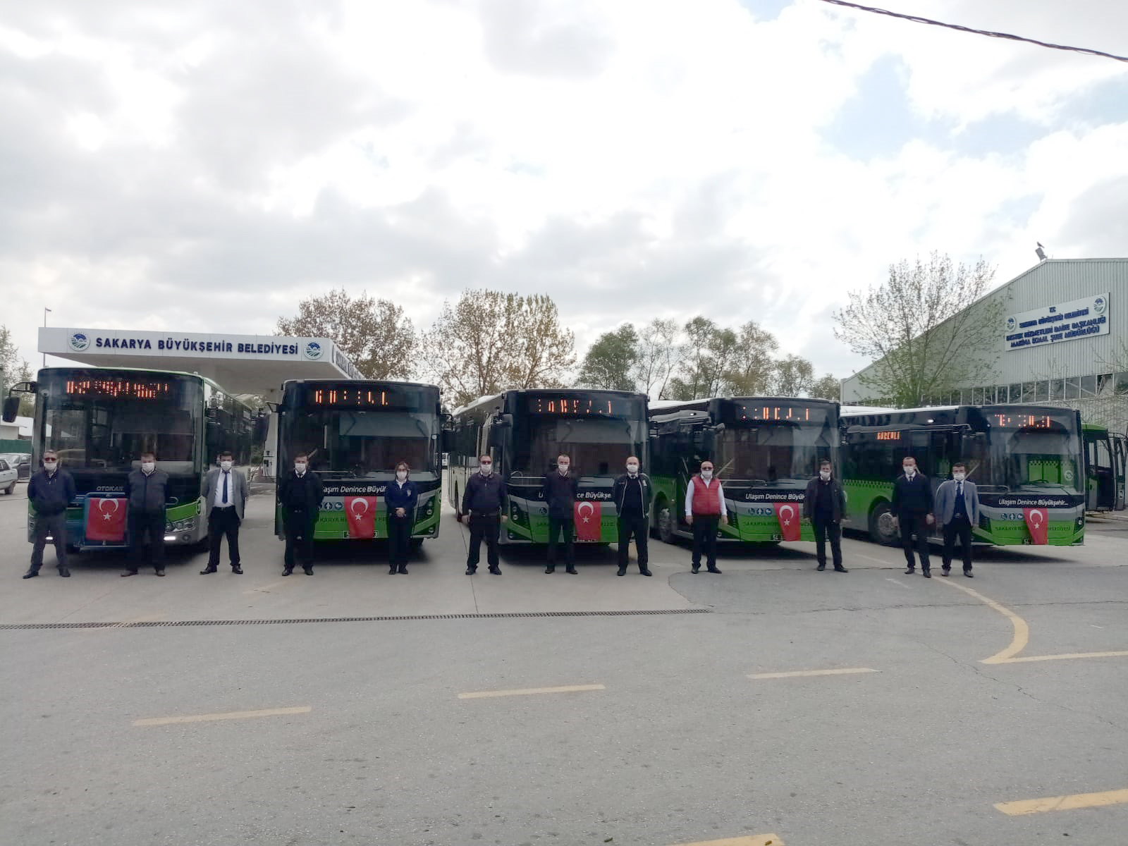 Ulaşım hizmetleri aksamadan devam ediyor