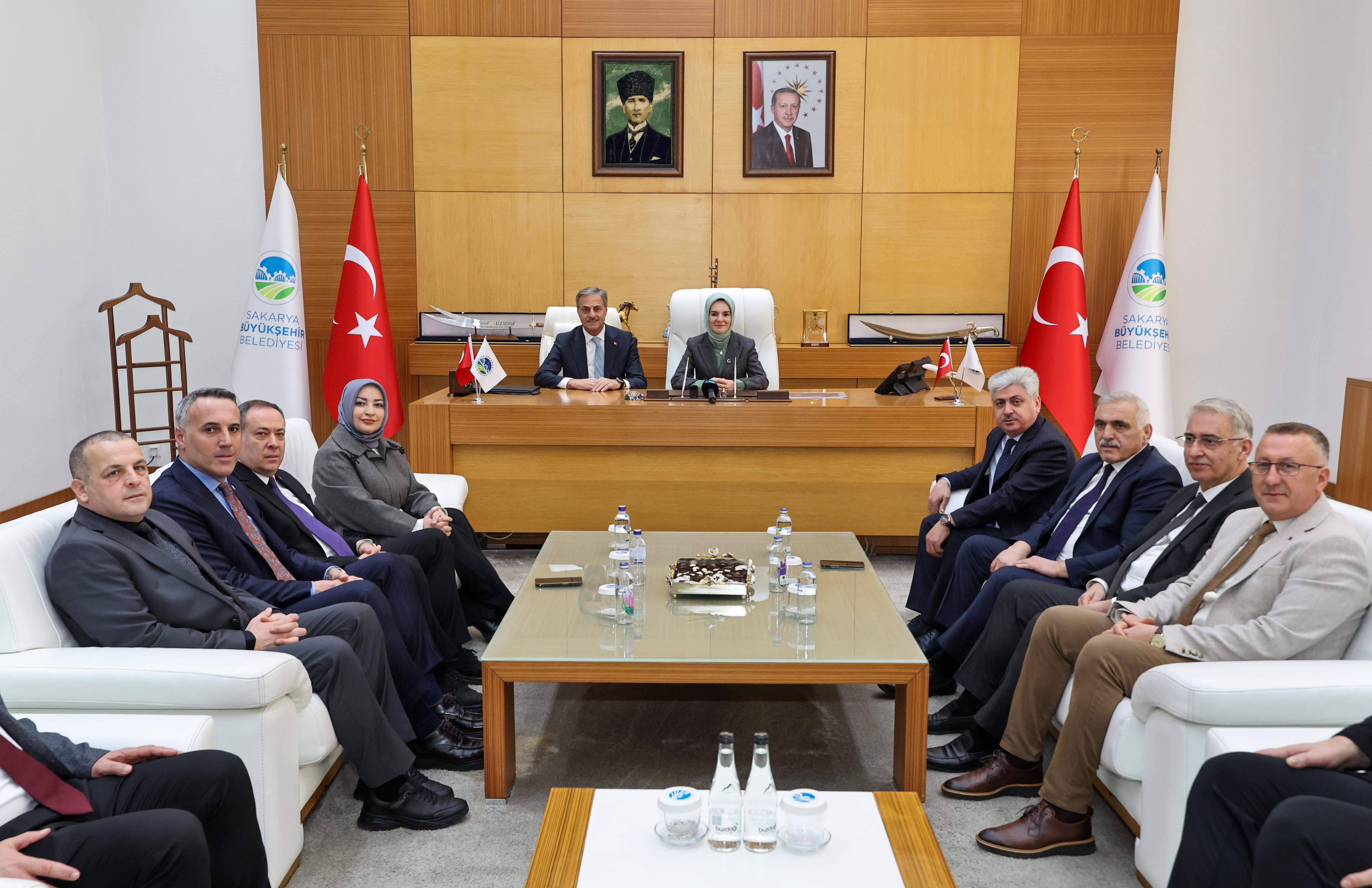 Yaşlı Yaşam Merkezi için destek sözü