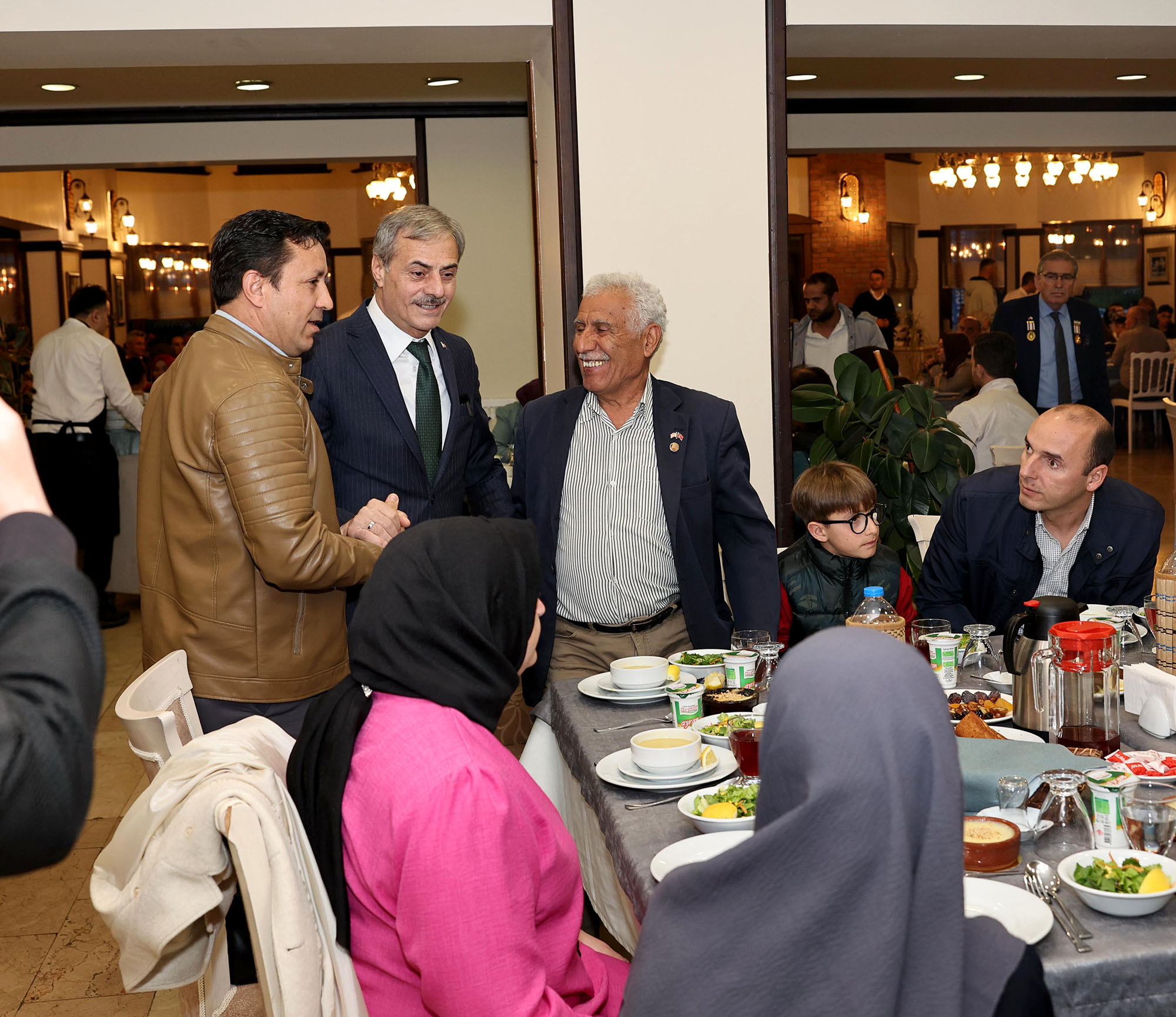 “Bu birlikteliği vatanı canı pahasına koruyan kahramanlara borçluyuz”