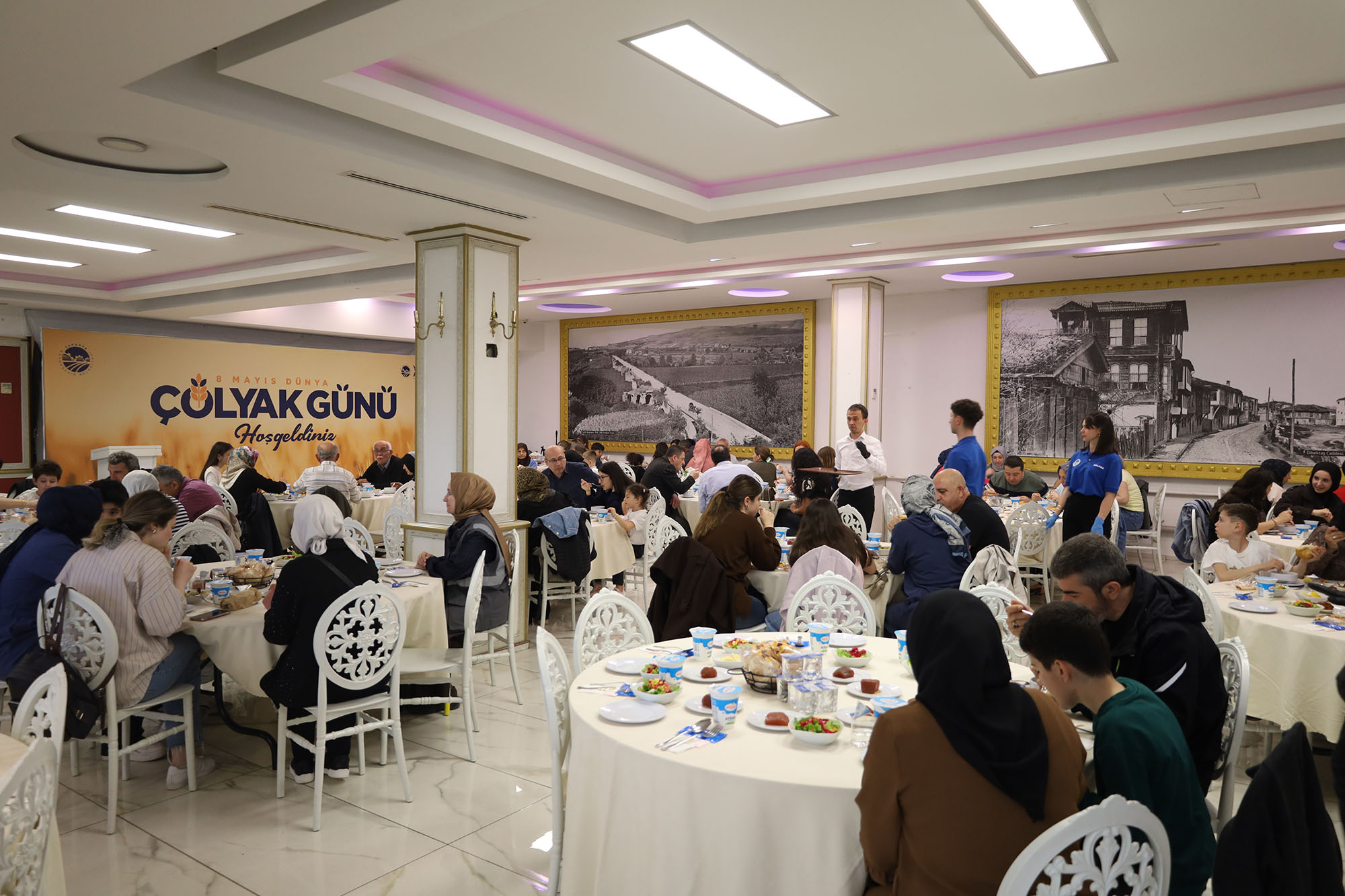 Çölyak hastaları Büyükşehir’in desteğiyle yalnız olmadıklarını hissetti