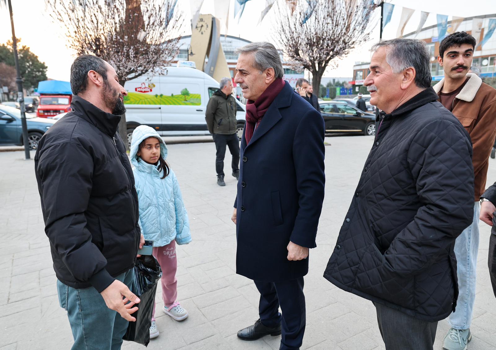Başkan Alemdar’dan Arifiye’ye ‘prestij cadde’ açıklaması: “Bayramdan sonra başlıyoruz”