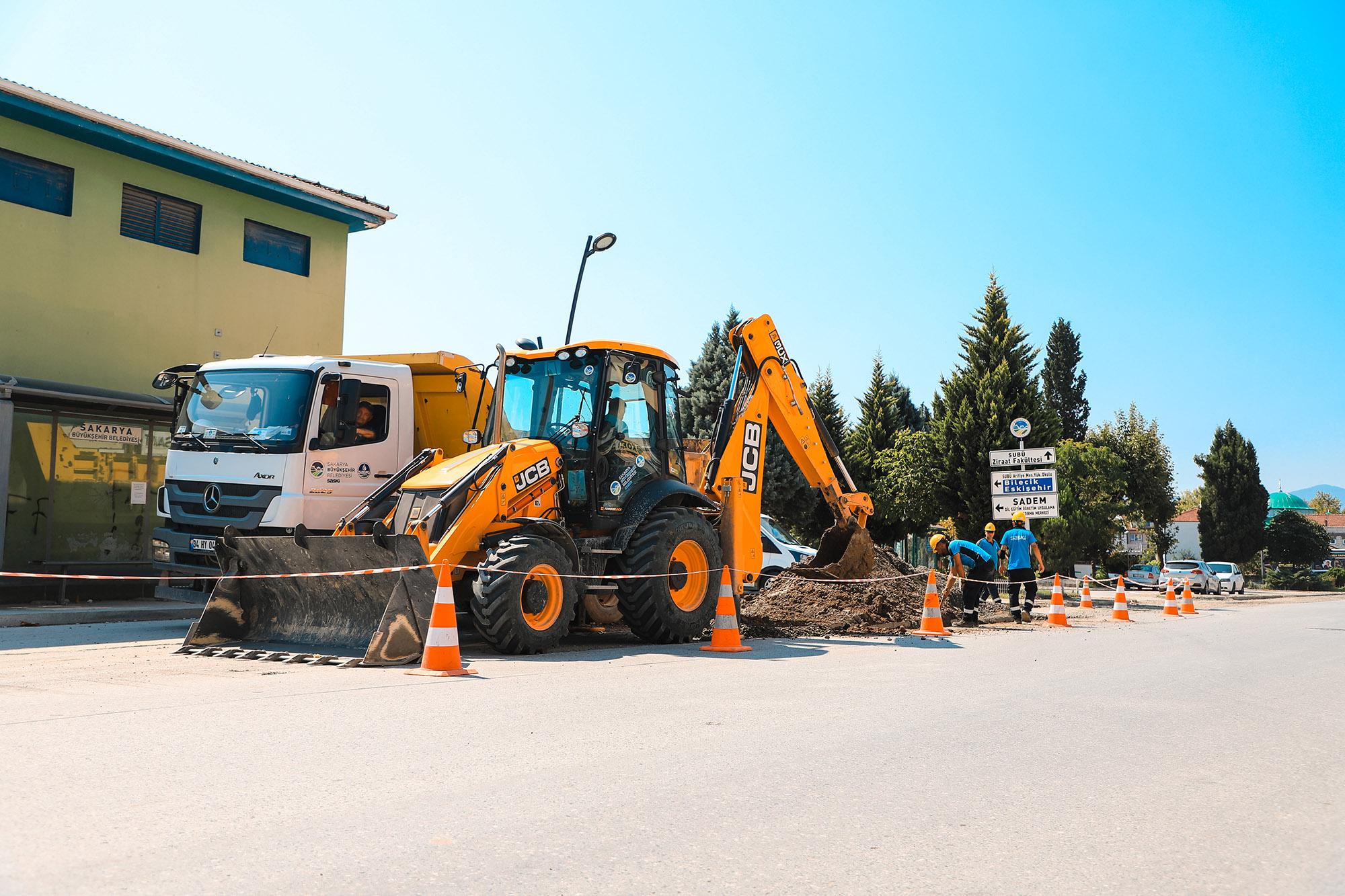 Arifiye Atatürk Caddesi’nin içmesuyu hattı Büyükşehir ile yenileniyor