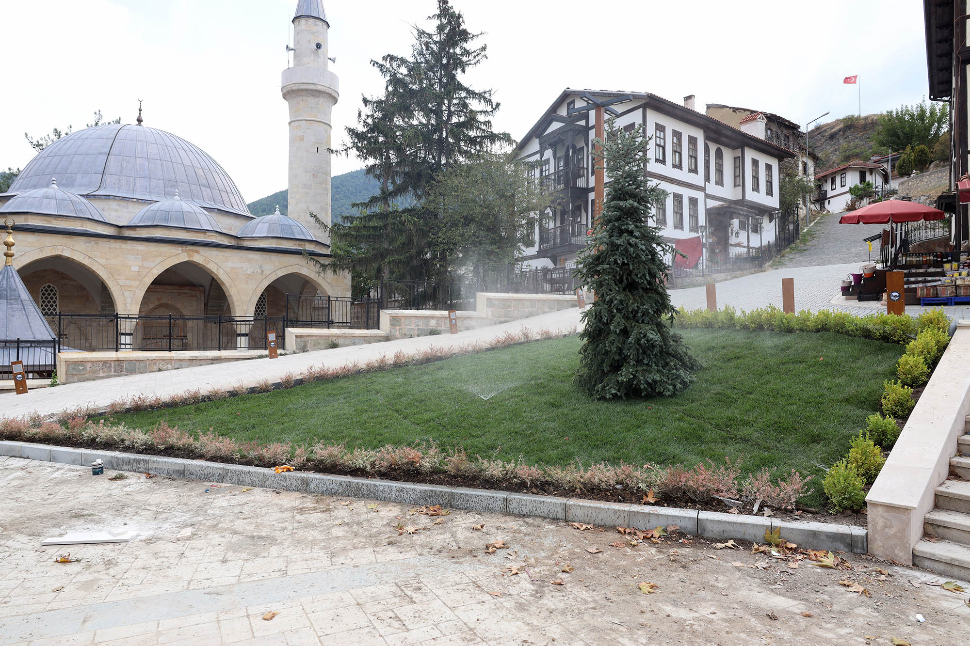 Şehrin turizm rotası Taraklı’ya 4 ayrı projeyle yepyeni bir yüz: Yeni yaşam alanları hızla tamamlanıyor