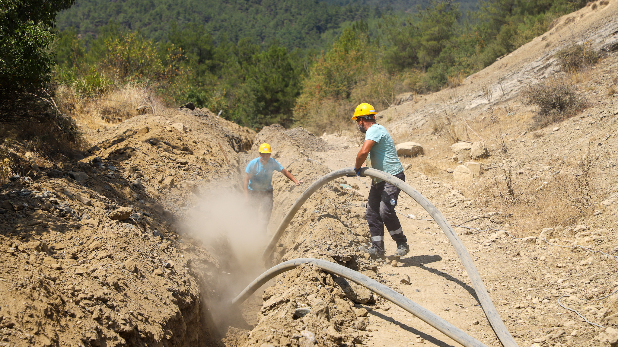 Şehren Mahallesi’ne yeni kaynak ile 2 bin metrelik içme suyu hattı