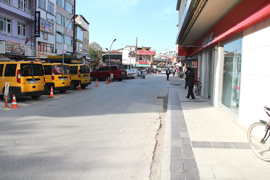 Bu Caddeleri Kullanacaklara Uyarı