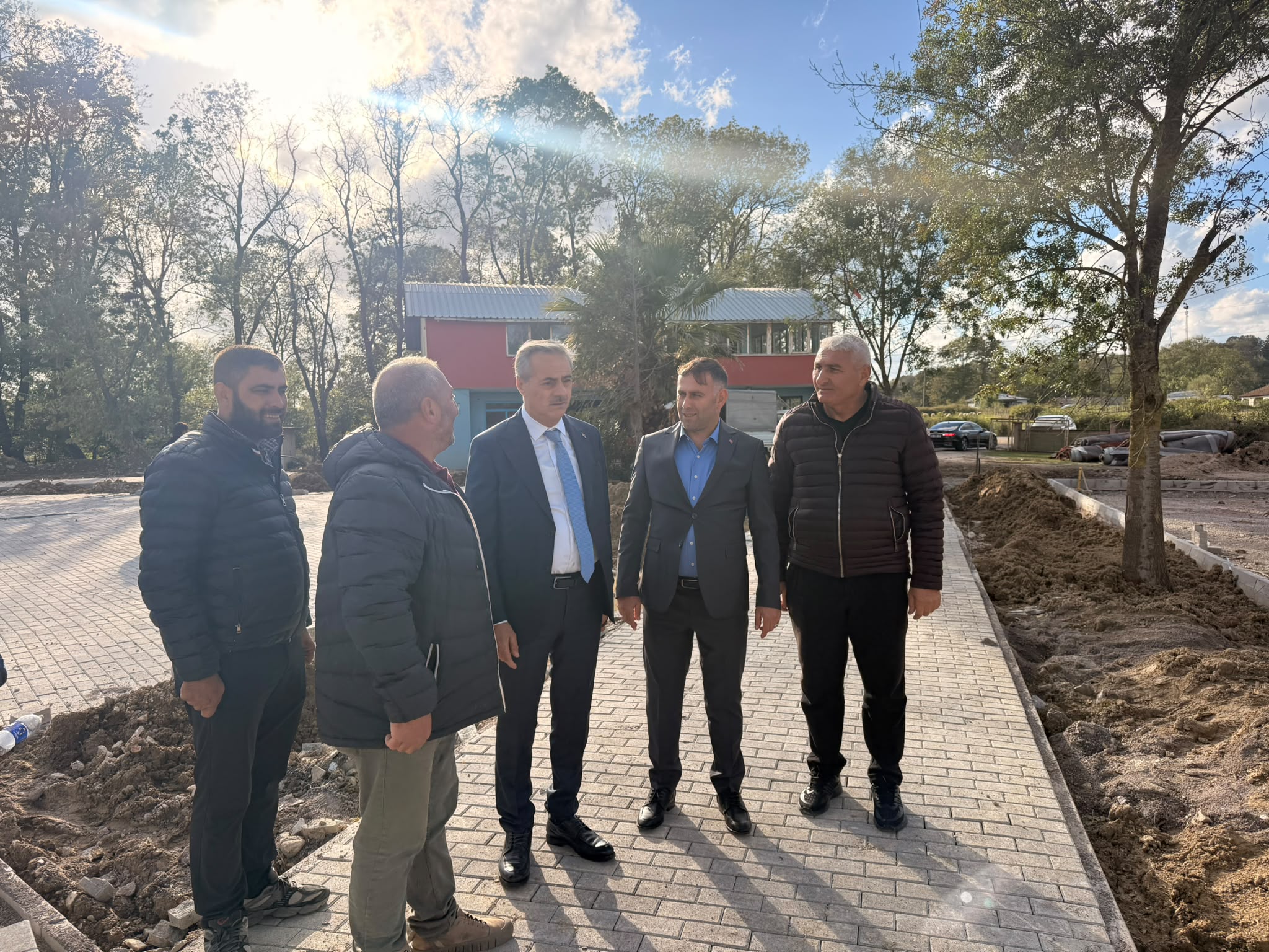 Kaynarca Uzakkışla’da yeni park için çalışmalar başladı